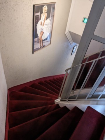 Escalier-Hotel Carolina Cannes